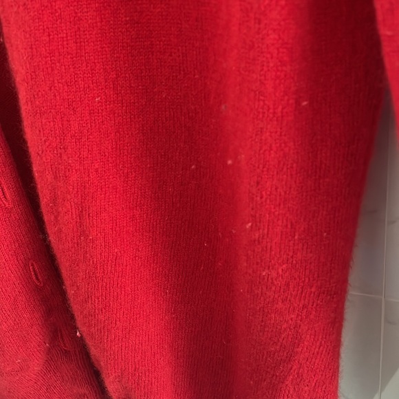 Banana Republic Cashmere Sweater - Picture 4 of 8